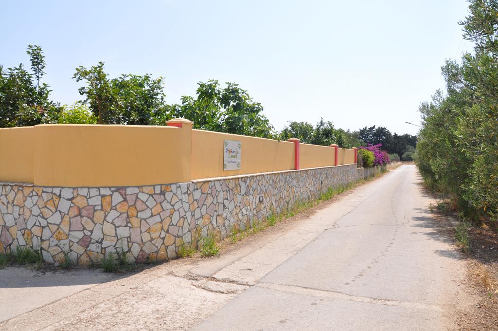 Bed and Breakfast Profumo Di Zagara Paceco Exterior foto
